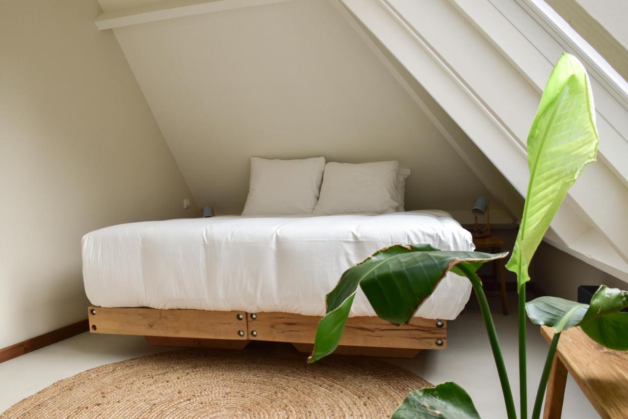 Van Heeckeren Apartments & Suites Nes Nes  Luaran gambar